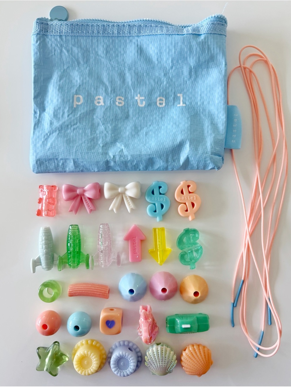 CJ Hendry Pastel beads collection (26) with pouch and strings